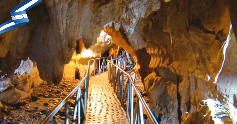 Cuevas de talgua monumento cultural de Honduras